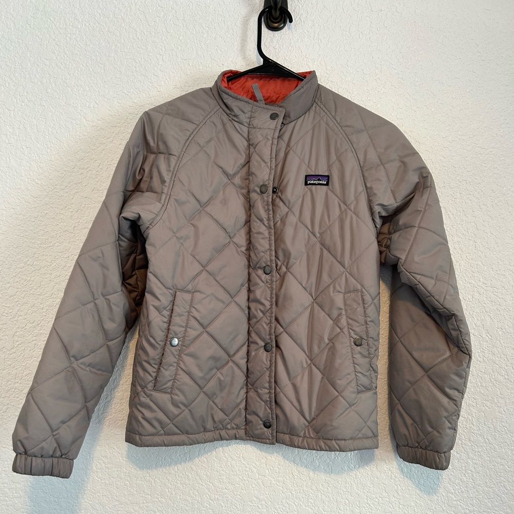 Girl’s Patagonia Jacket XL14